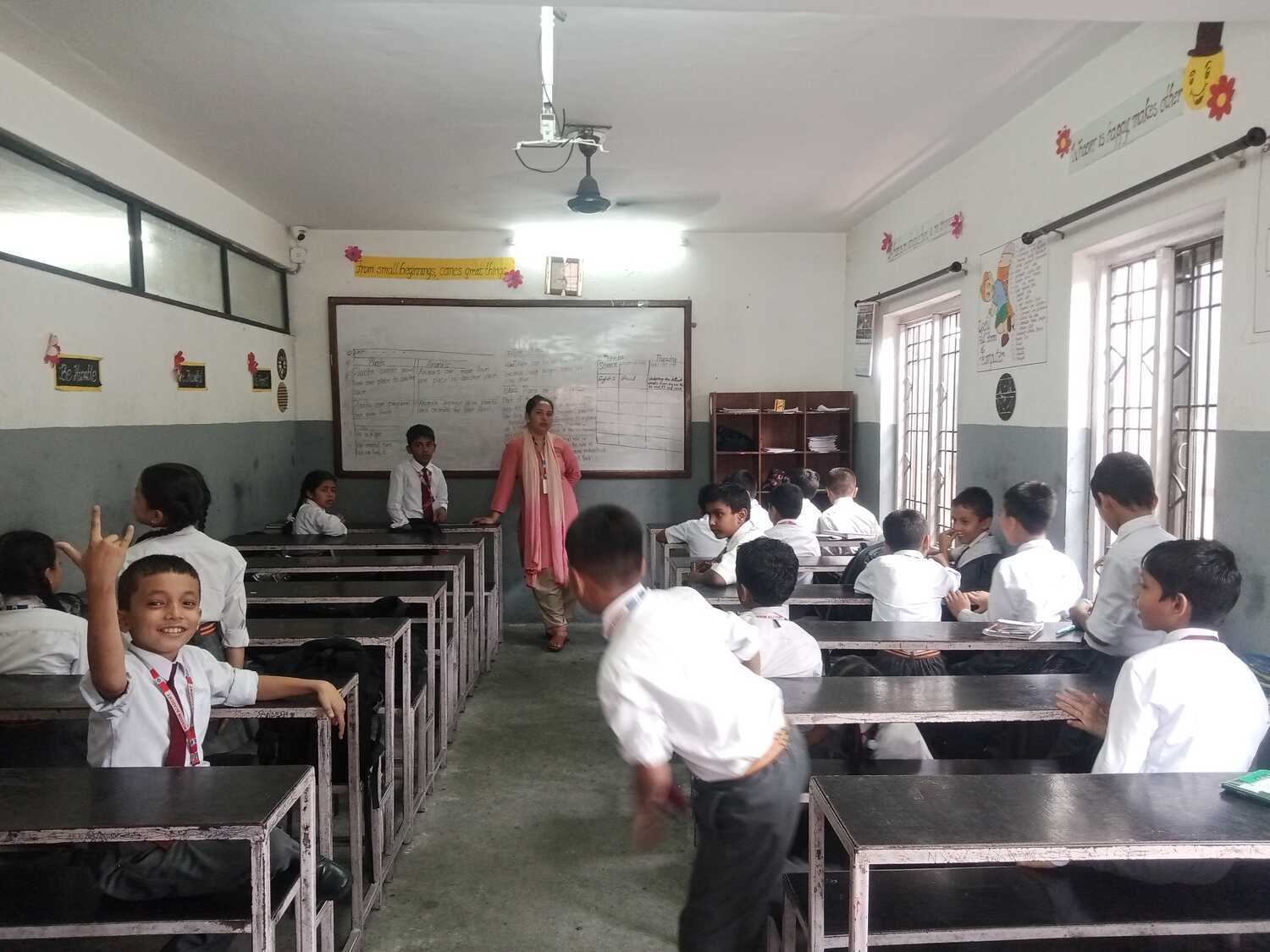 Wisdom English Academy